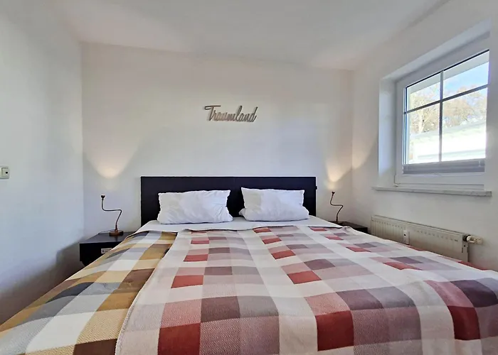 Waldstrasse 05 Apartment